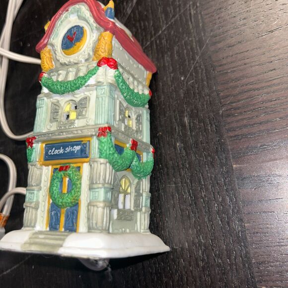 1994 Cheryl Ann Clock Shop Christmas Village House Figurine - Picture 2 of 5